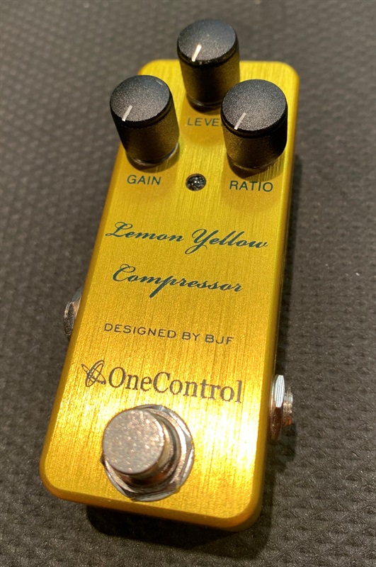 One Control Lemon Yellow Compressorの画像